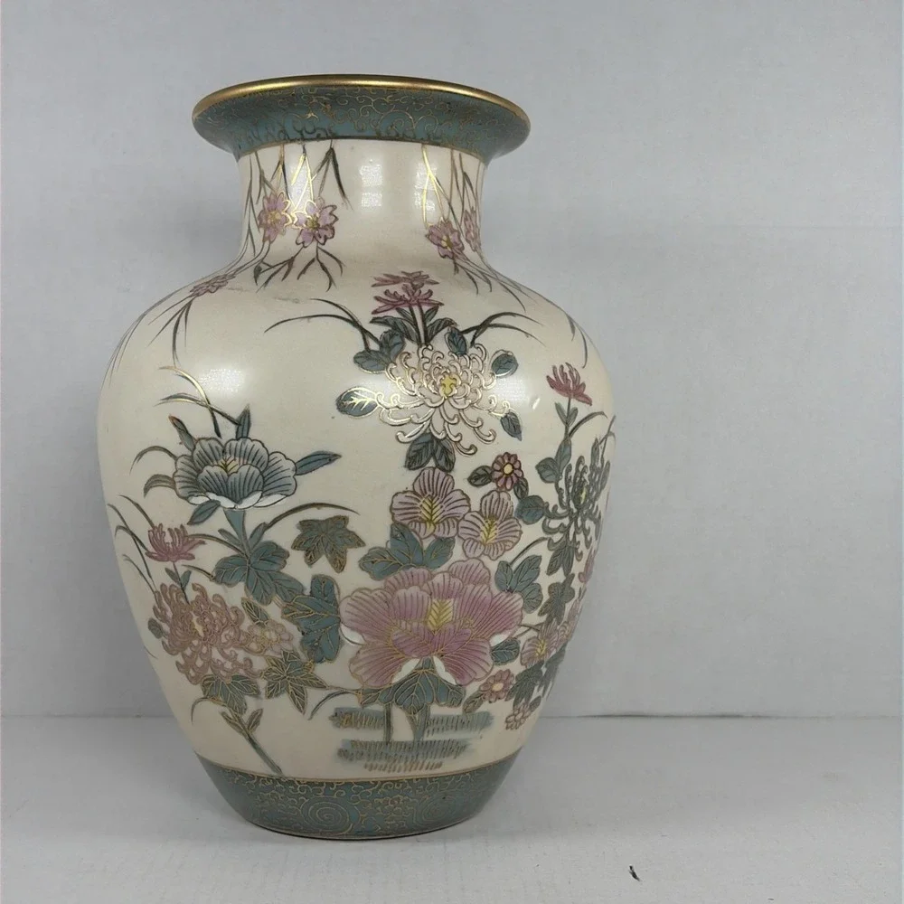 Vintage Korean Porcelain Satsuma Style Vase Moriage Gilt Floral Peony 9